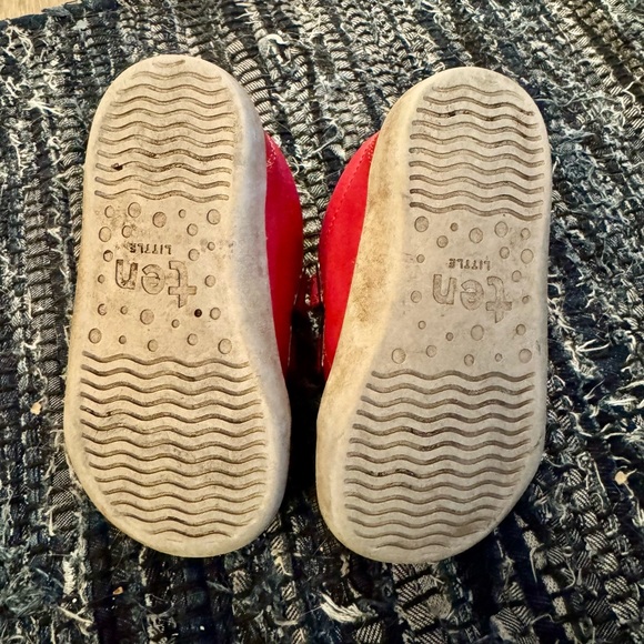 Ten Little Everyday Original, red - Picture 5 of 9